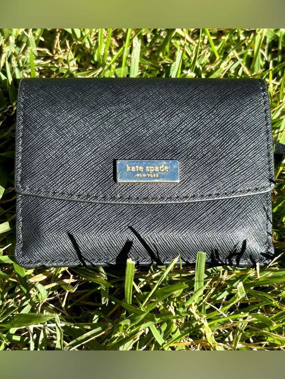 kate spade Black Leather Zip Card Wallet
